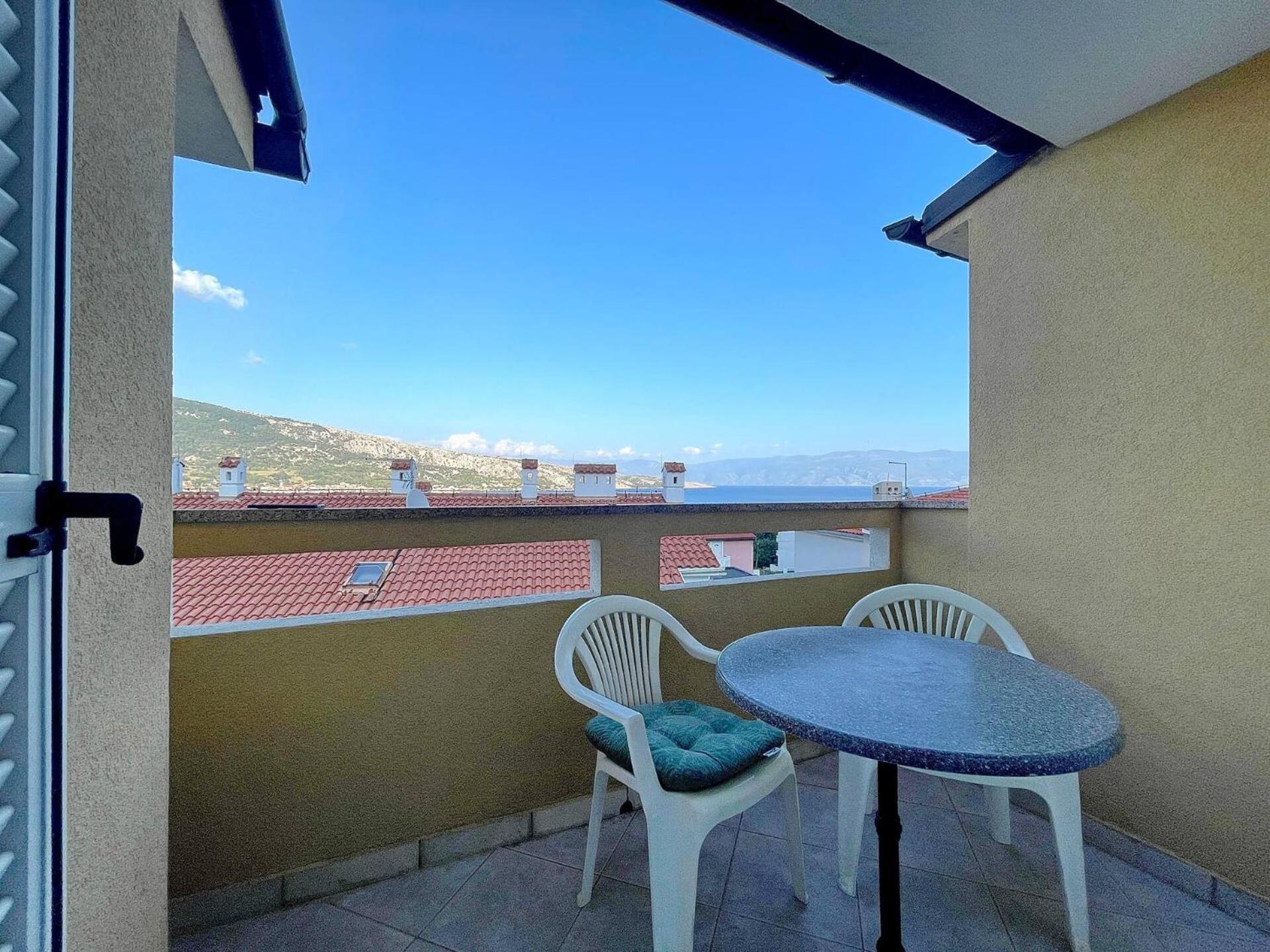 Apartments Capic Z Baska  Exterior photo