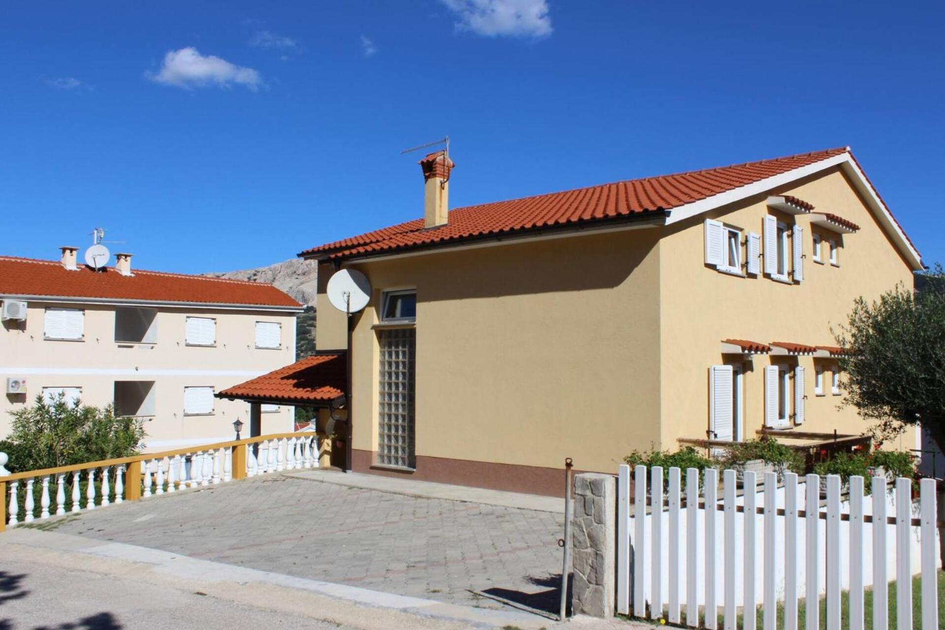 Apartments Capic Z Baska  Exterior photo