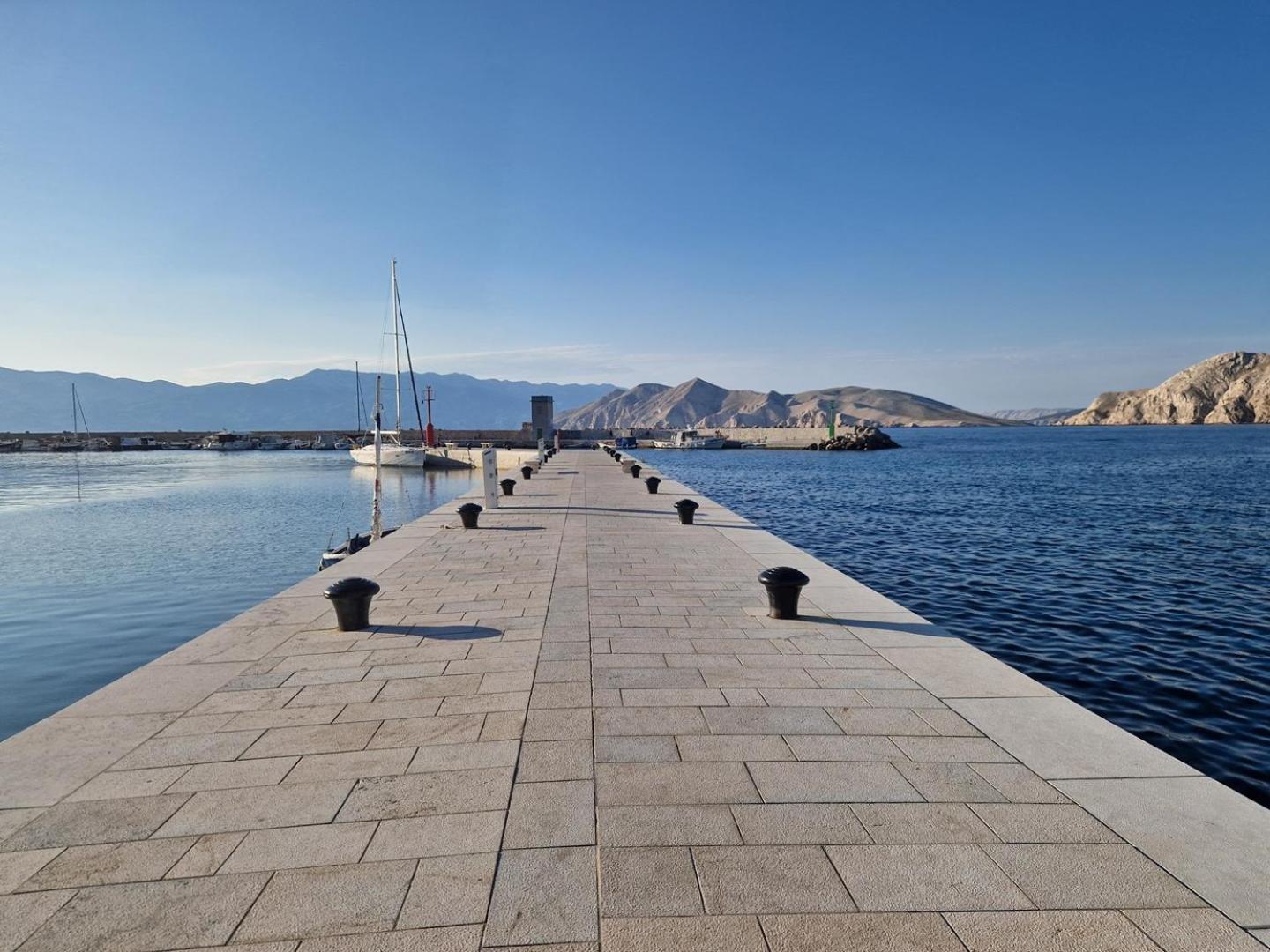 Apartments Capic Z Baska  Exterior photo