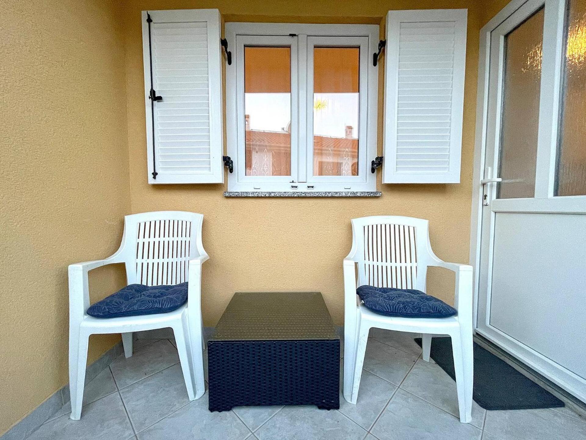 Apartments Capic Z Baska  Exterior photo